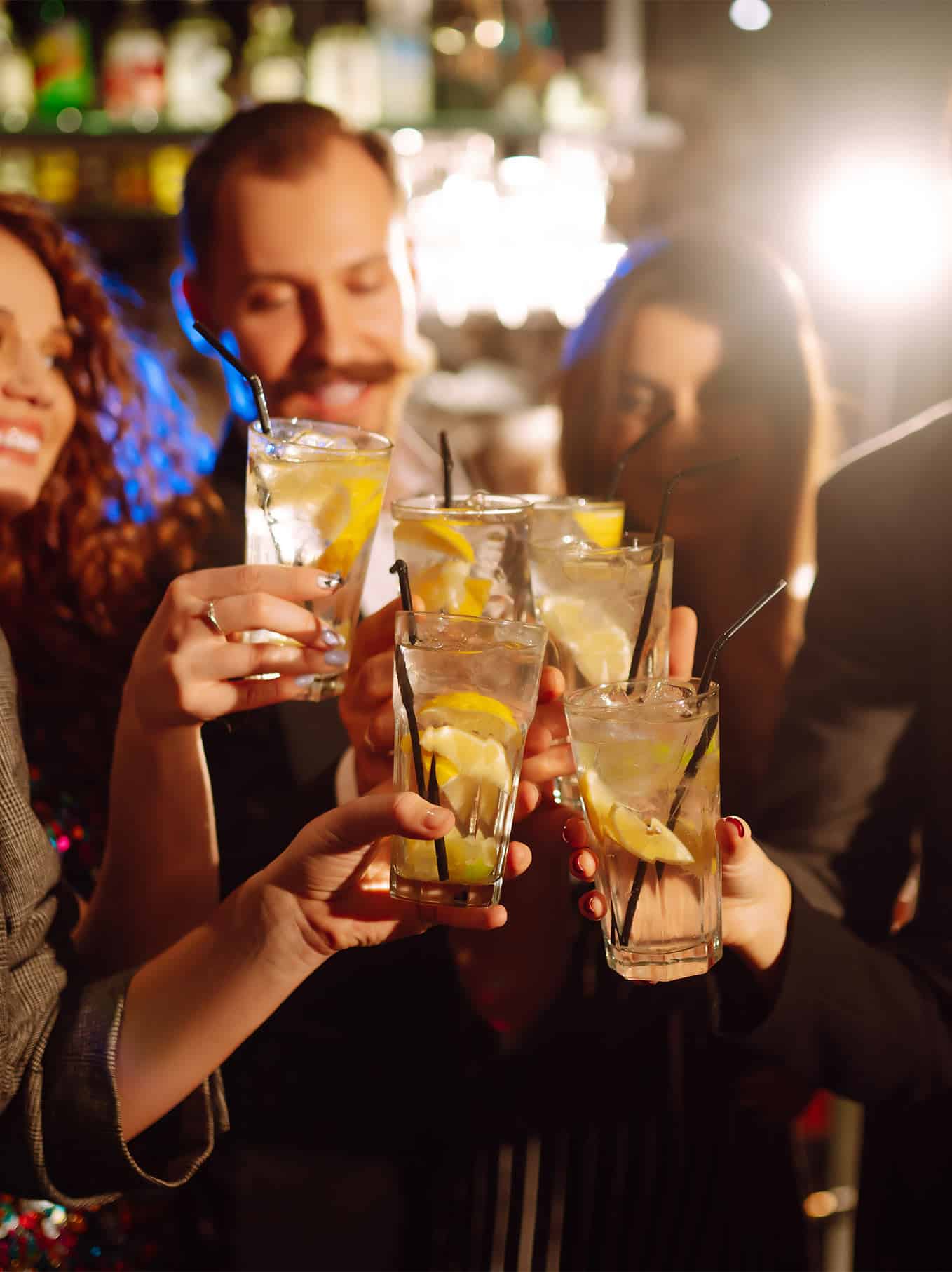 Revelion 20 jubile revelion 2023 party oameni open bar
